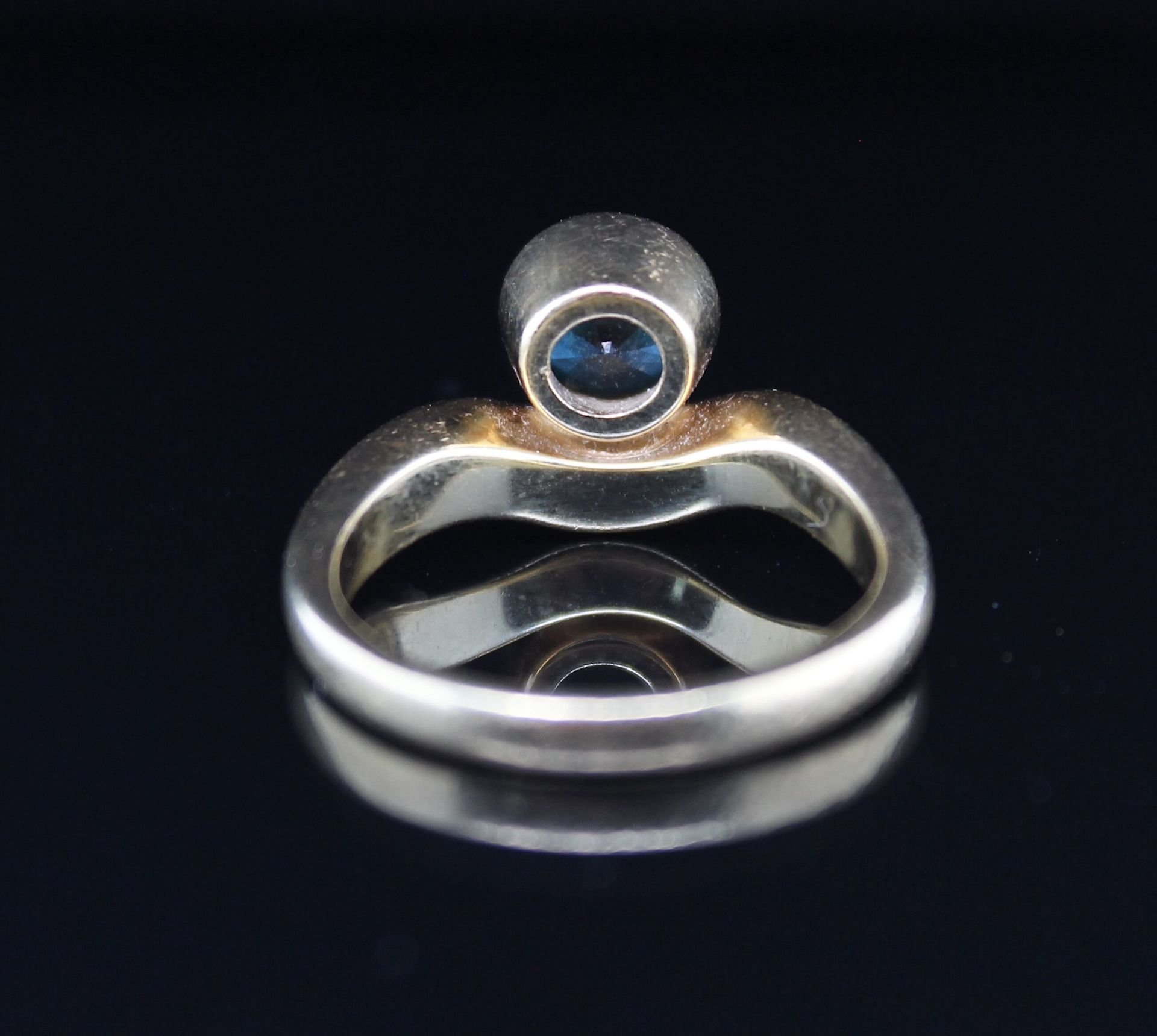 Ring with blue zircon - Image 2 of 3