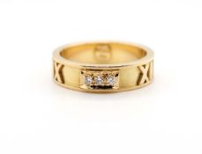 Ring mit Brillanten Material: 750 Gold Diamanten: 3 Brillanten, ges. ca. 0,06 ct, , SI, G - H
