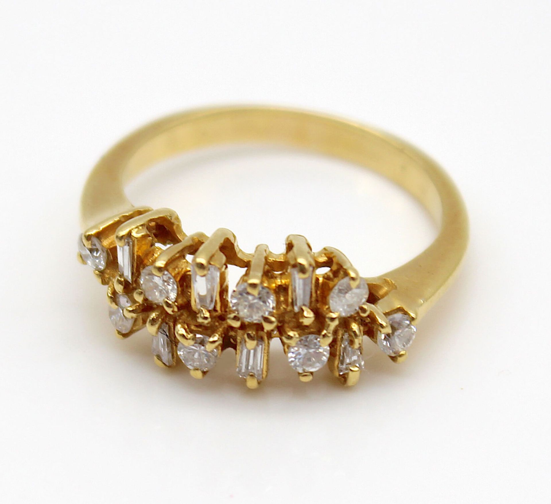 Ring with diamonds and brilliants total ca. 0,40 ct - Image 2 of 3