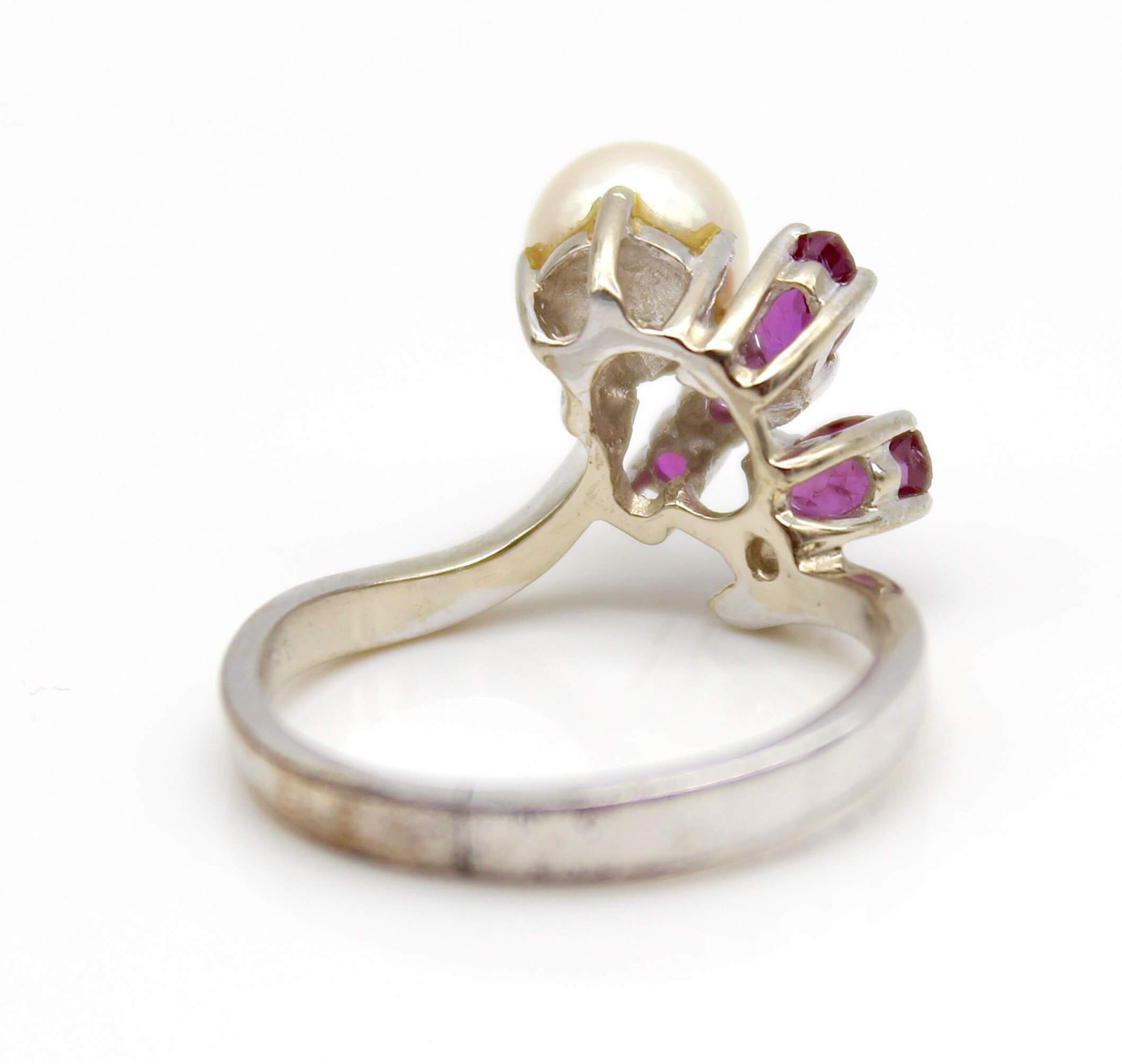 Ring with cultured pearl and rubies - Image 3 of 3