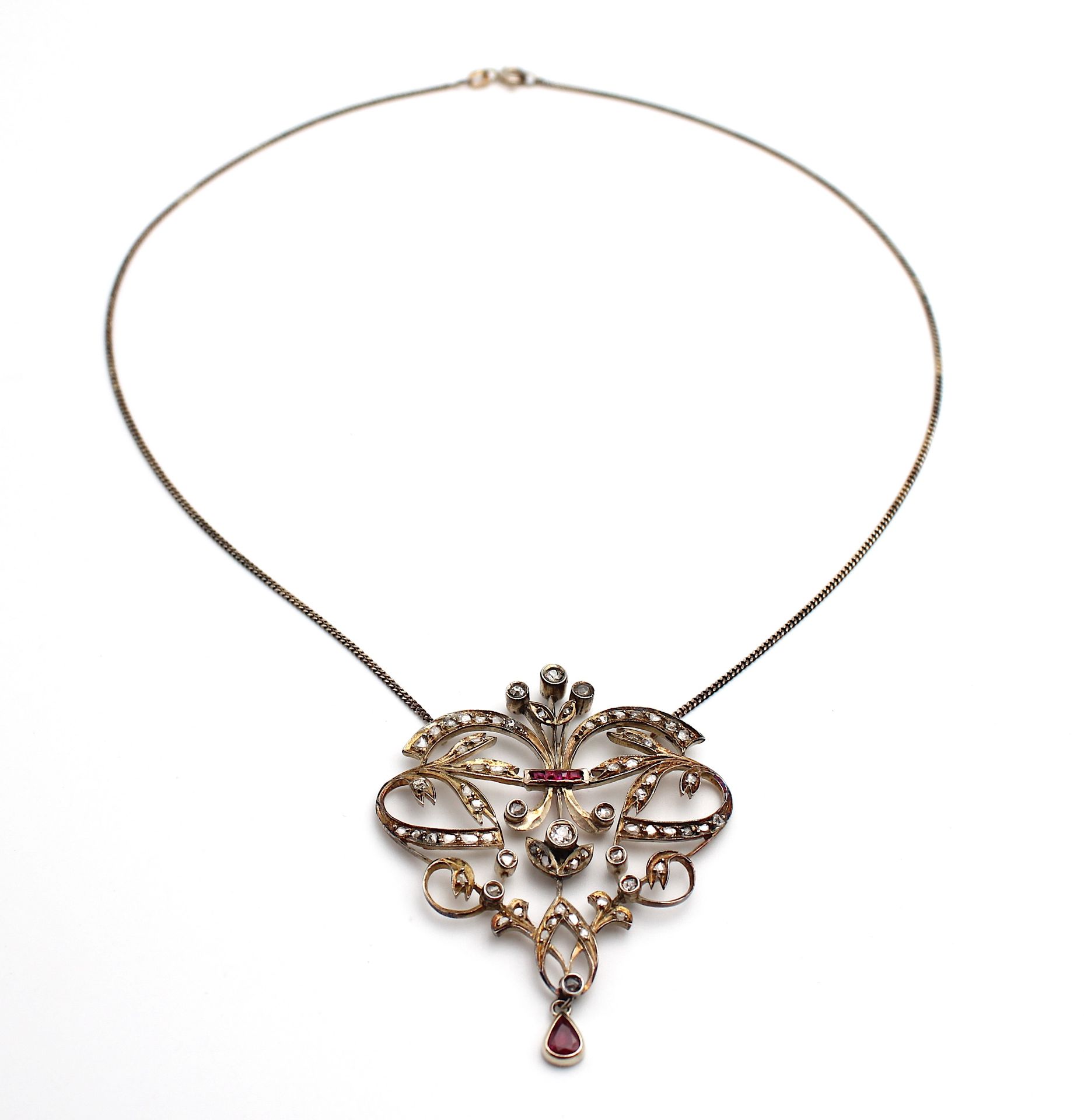 Necklace around 1900 with diamonds and rubies - Image 2 of 3