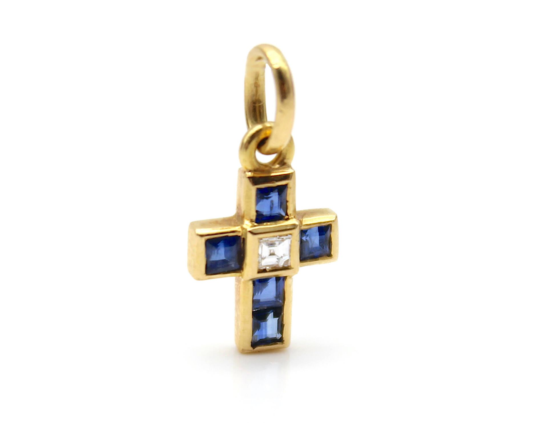 Cross pendant with diamond and sapphires - Image 3 of 3