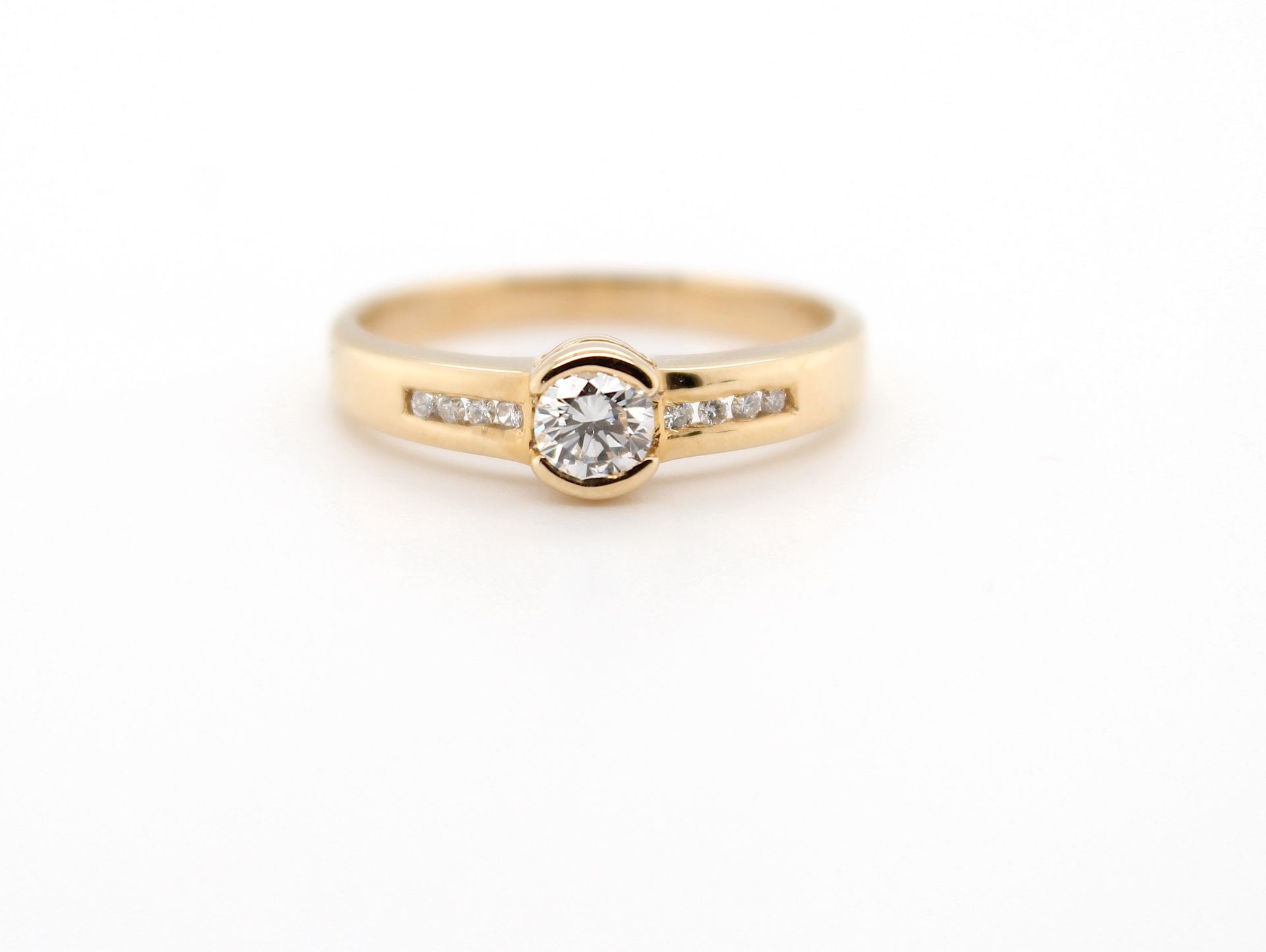 Ring with a brilliant ca. 0,26 ct