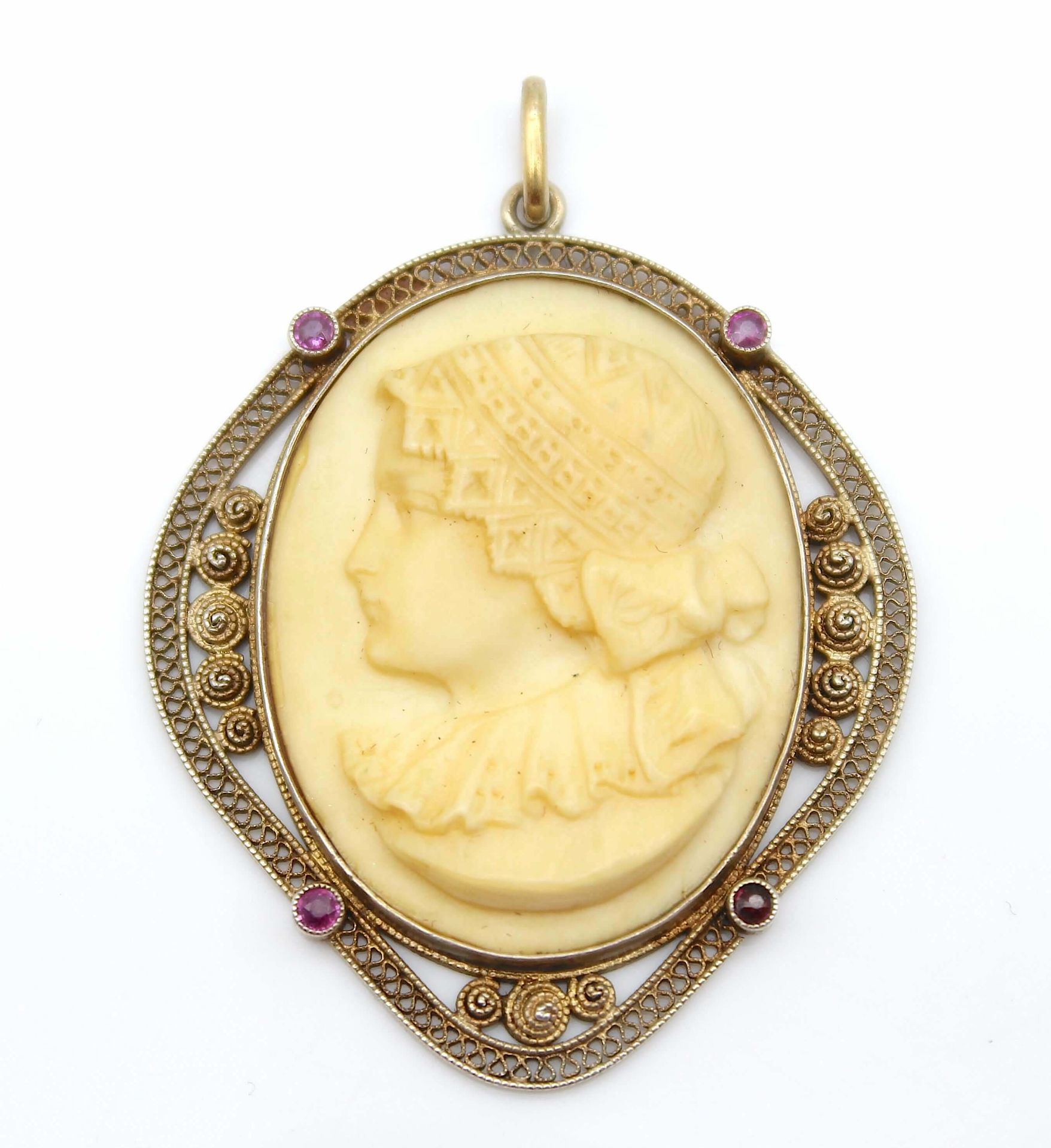 Around 1900 pendant with a gemme