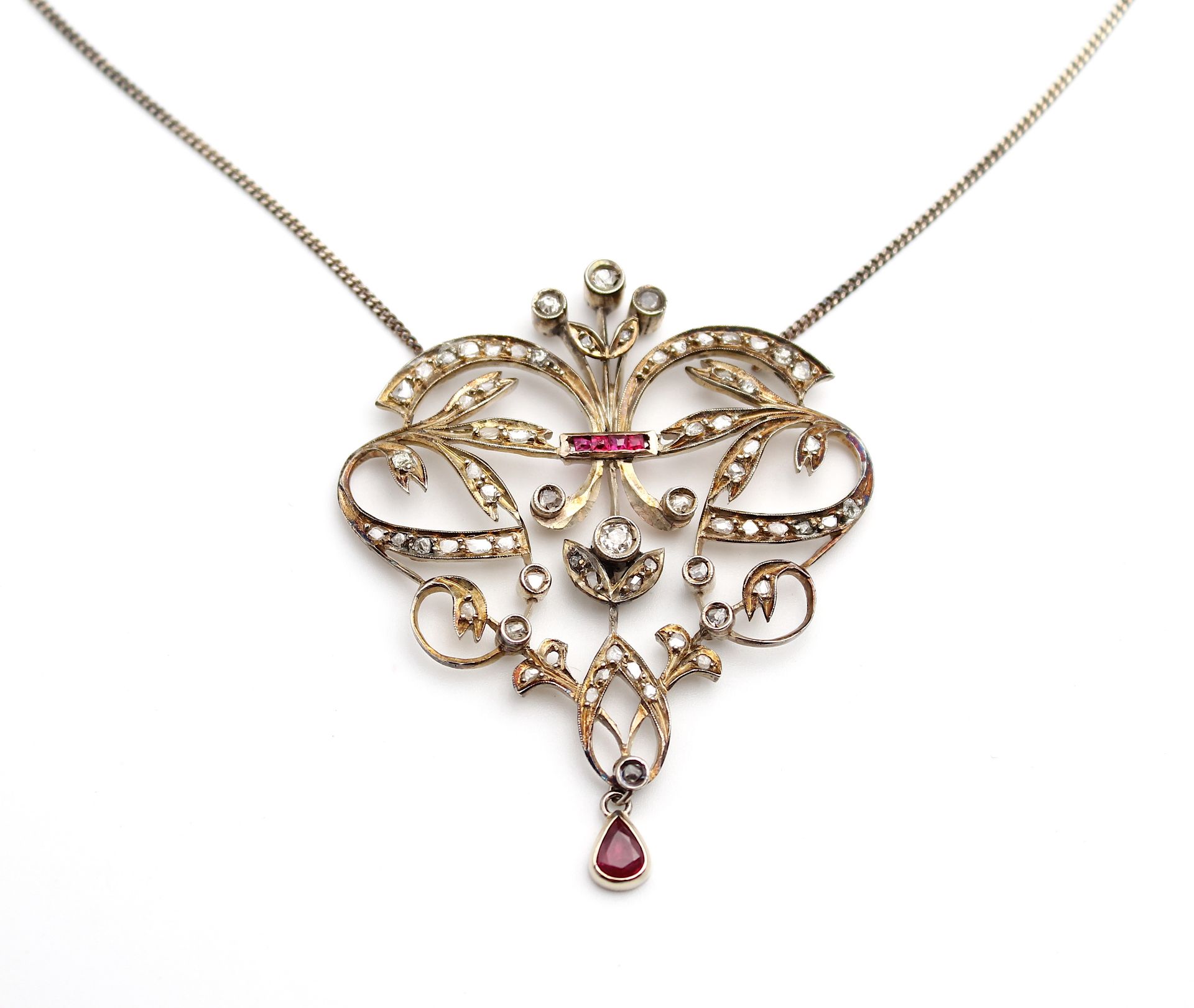 Necklace around 1900 with diamonds and rubies