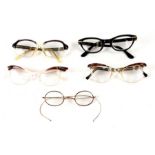 Five pairs of late 1950's and 60's retro spectacles, all cased (5).