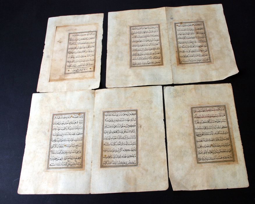 Six loose double sided pages of 18th century Islamic calligraphy / Koranic manuscript (6). - Image 3 of 3