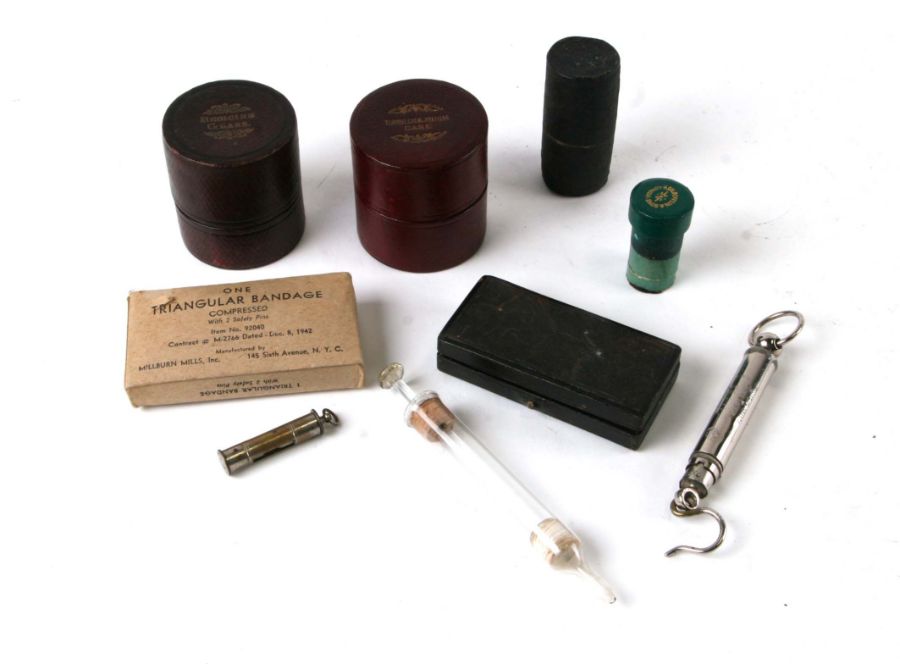 A quantity of late 19th century and early 20th century medical and scientific instruments to include