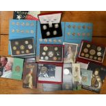 Coins sets, silver proofs, commemoratives, etc - Includes 4x silver proof piedfort £1 coins cased,
