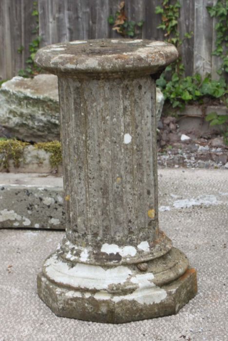 A reconstituted stone garden column, 69cms high. (a/f) - Image 2 of 2