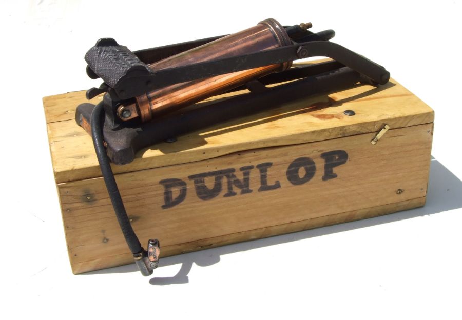 A Dunlop Major steel and copper foot pump.Condition ReportPump is in working condition and the
