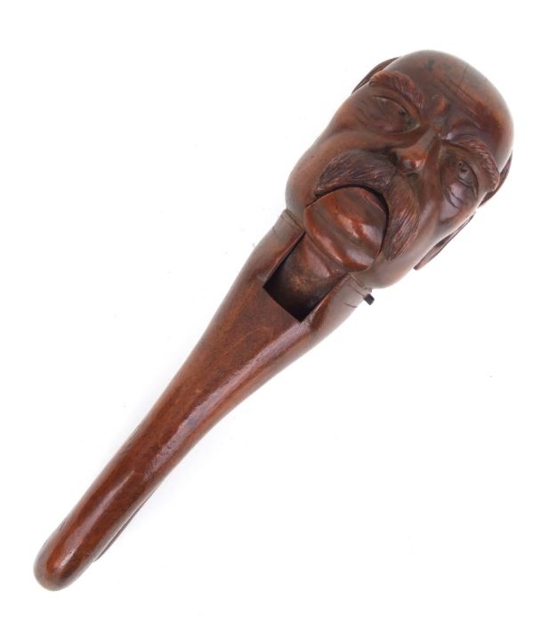 A treen nutcracker carved in the form of Otto von Bismarck , 20cms high. - Image 2 of 2