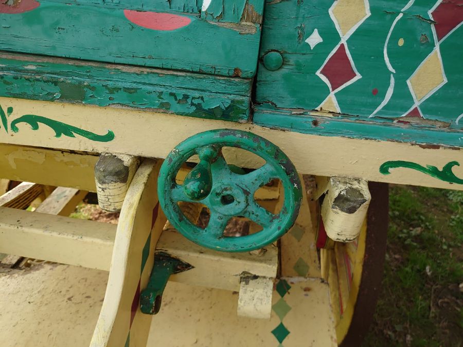 An early 20th century gypsy bowtop horses-drawn wagon with traditional painted decoration and fitted - Image 7 of 20