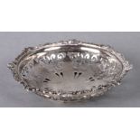 A late Victorian pierced silver dish, London 1901, 11cms diameter, 64g.