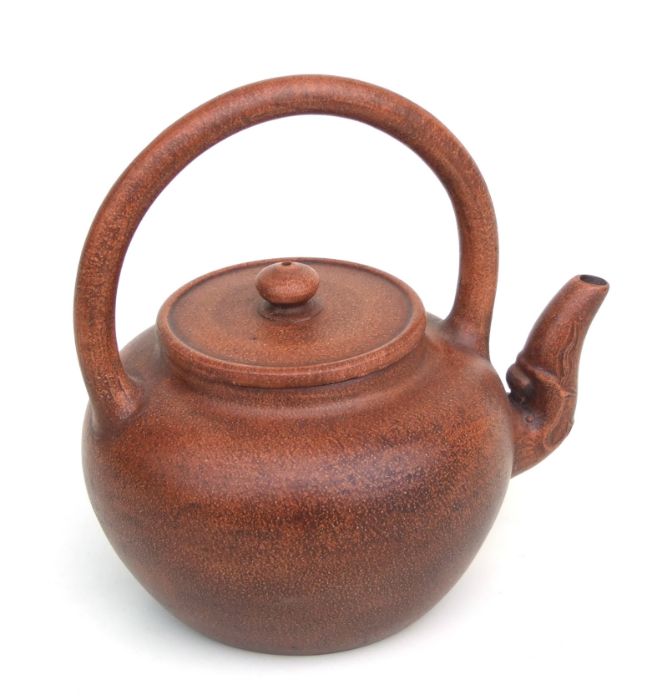 A Chinese Yixing pottery teapot with incised character mark to the underside, 17cms high.Condition - Image 2 of 3