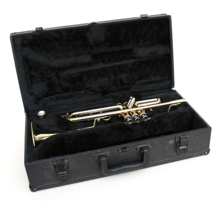 A brass and plated Conn trumpet, numbered 201BY, cased, with a Vincent Bach 1-1/4C mouthpiece. - Image 3 of 3