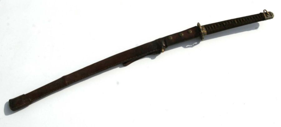 A Japanese Samurai Katana sword in WWII fittings, the blade thought to be earlier and with - Image 5 of 13