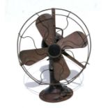 A vintage Beanwy Electric Ltd (B & Y) Art Deco period electric desk fan with cast iron base, 30cms