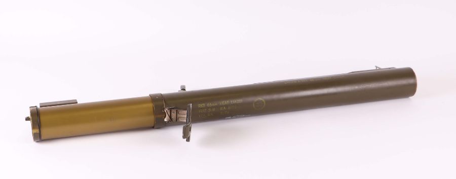 A hand held disposable British Army rocket launcher (inert) telescopic full extending with flip up - Image 2 of 5