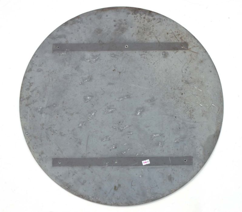 A circular aluminium directional arrow road sign, 60cms diameter. - Image 2 of 2