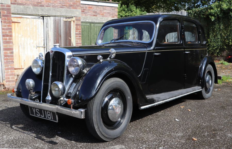 A 1947 Rover 12 P2 saloon, registration no. YSJ 181, chassis no. R7211801, engine no. 7212147, - Image 9 of 20