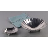 A modern Tiffany sterling silver hor d'oeuvres dish on bun feet, 15cms diameter, registration no.