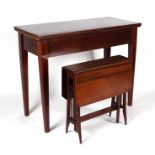 An Edwardian mahogany serving table with boxwood stringing and tapering square legs, 107cms wide;