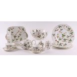 A quantity of assorted Wedgwood Wild Strawberries tea and dinner wares to include a large fruit