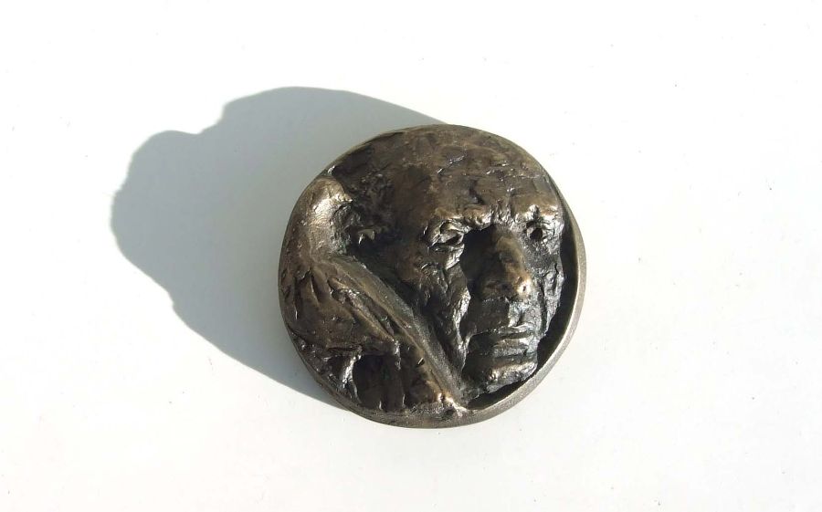 A bronze artist's medallion commemorating Pablo Picasso, 8.5cms diameter; together with a quantity - Image 3 of 4