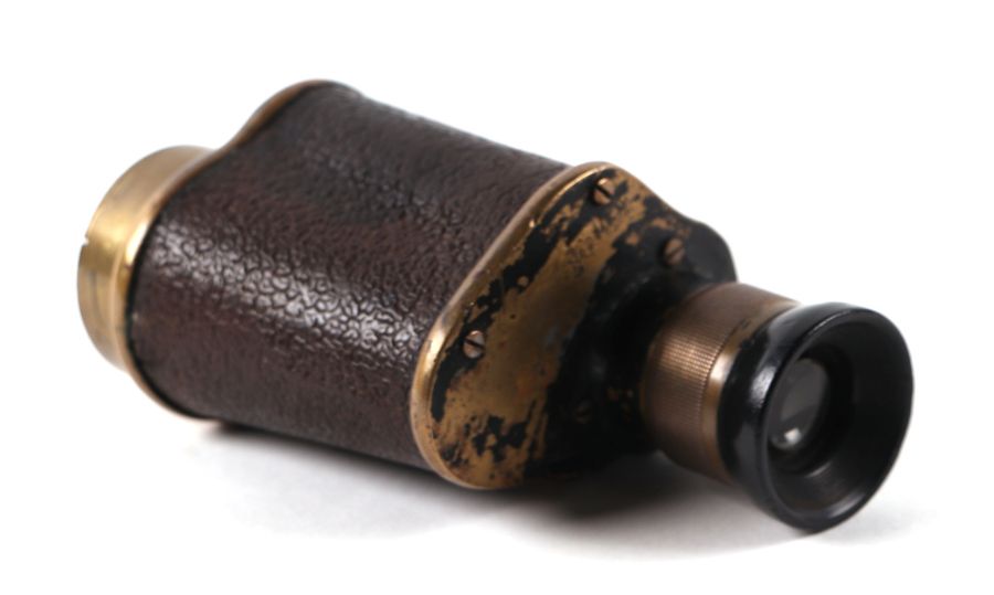 A WWI military brass monocular. - Image 2 of 4