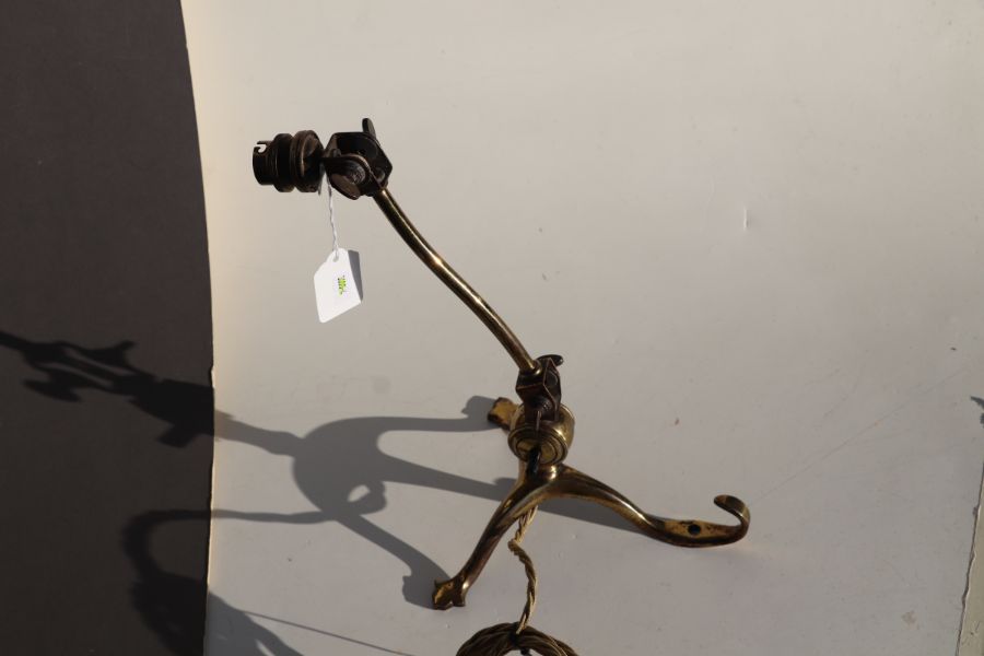 An Arts & Crafts Benson copper and brass oil lamp, stamped 'Benson' to one foot, 29cms high. - Image 3 of 4