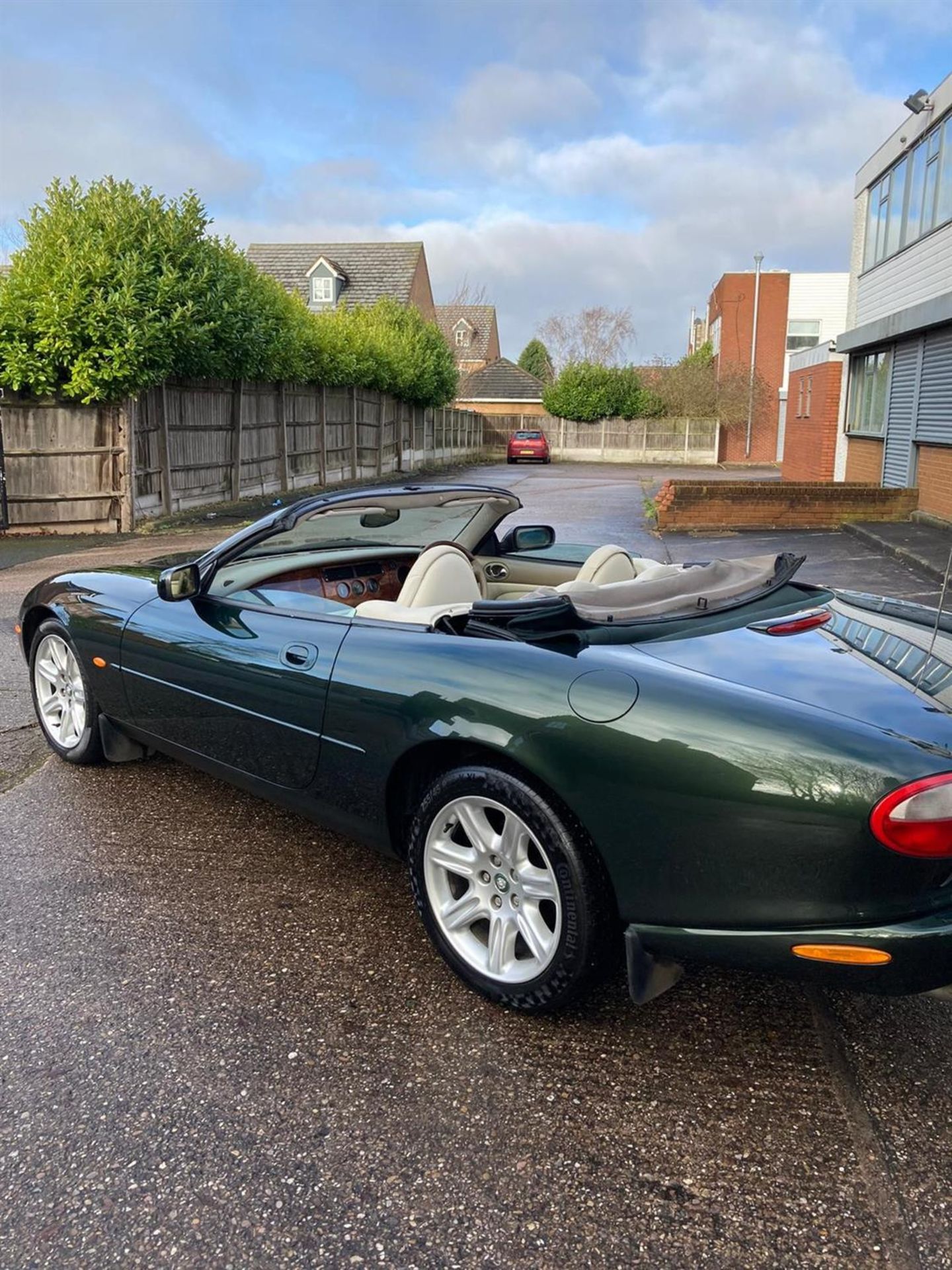 1997 Jaguar XK8 Convertible (X100) - Image 3 of 5