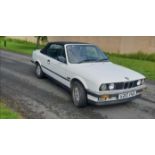 1989 BMW 320i Convertible (E30)