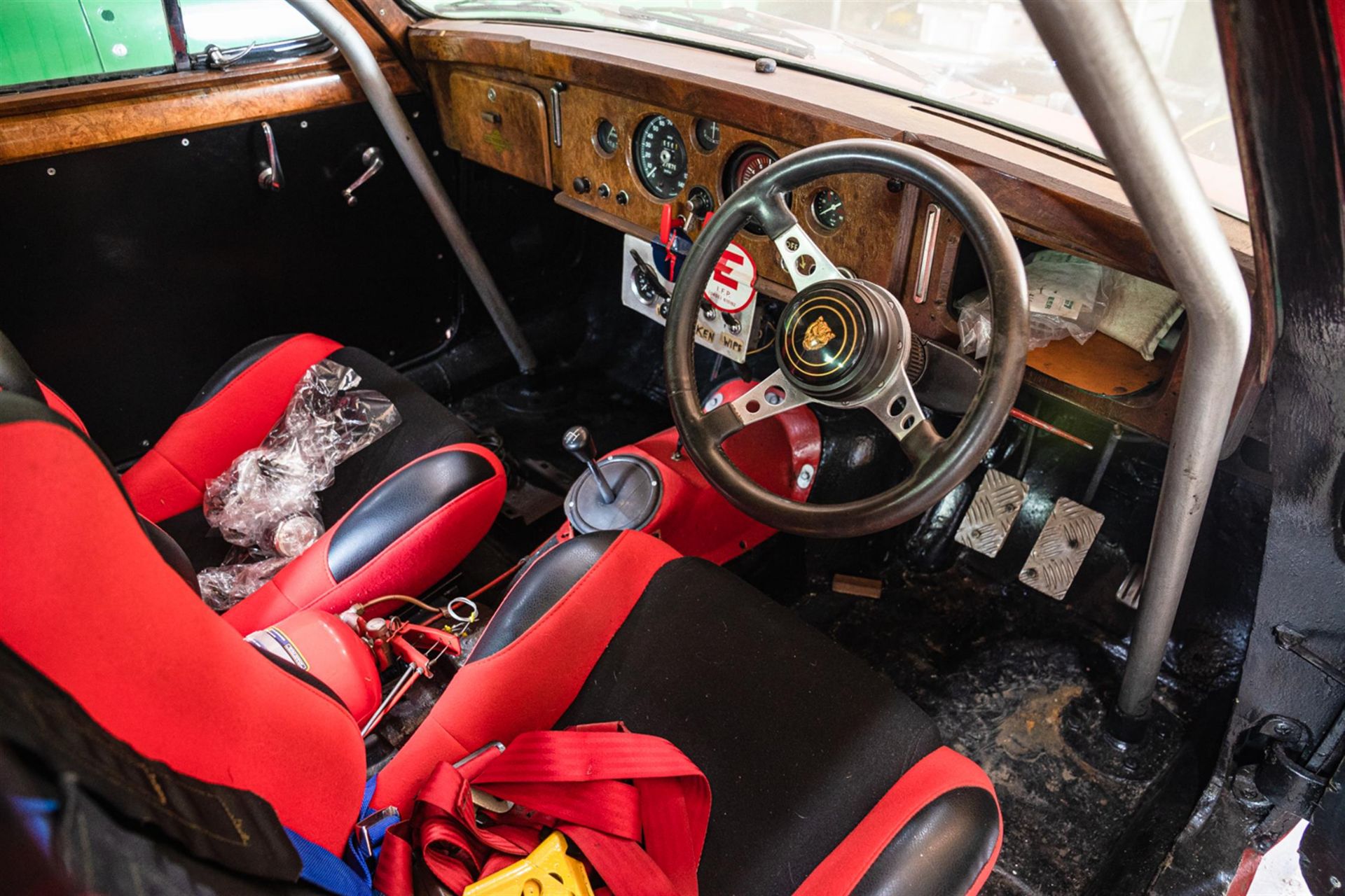 1957 Jaguar Mk.1 3.4 Saloon Race Car - Image 8 of 10