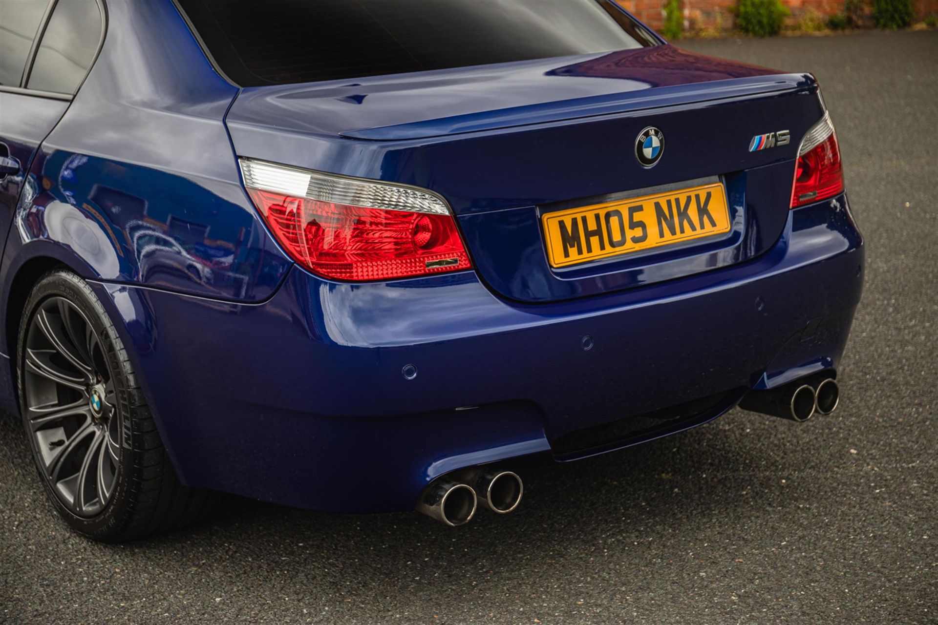 2005 BMW M5 V10 (E60) - Image 8 of 10