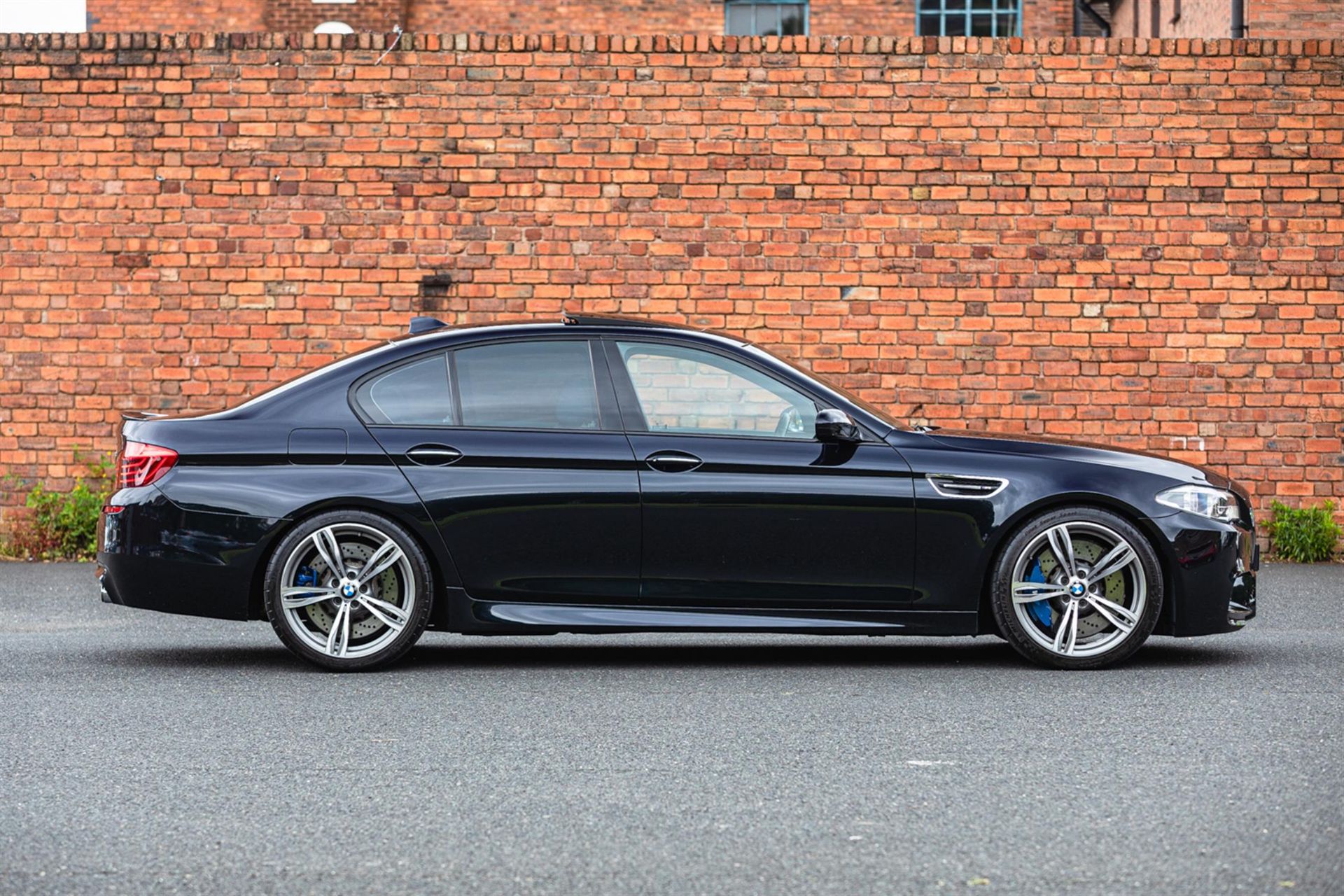 2014 BMW M5 (F10) 4.4-litre V8 - Image 5 of 10