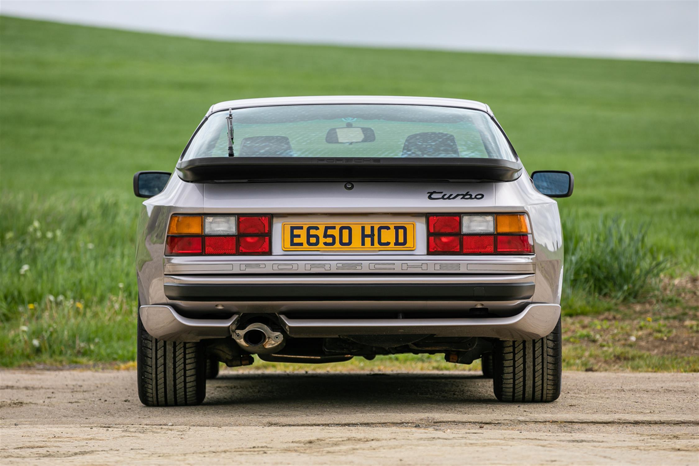 1988 Porsche 944 Turbo S 'Silver Rose' - Image 7 of 10