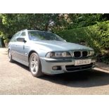 2001 BMW 530i Sport Touring (E39)