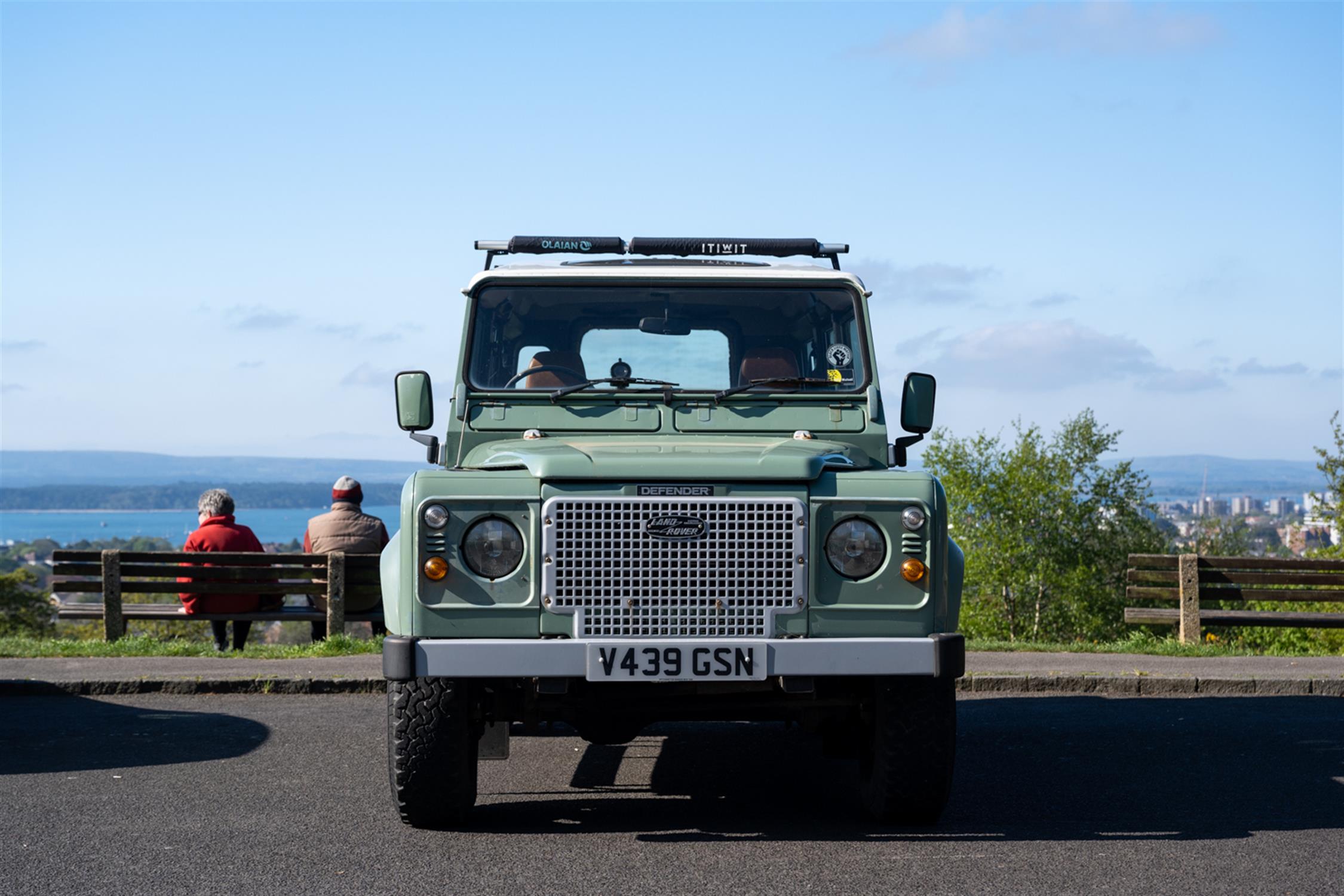 2000 Land Rover Defender 110 County TD5 Heritage - Image 6 of 10