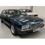 1994 Daimler Double Six Majestic (XJ40)