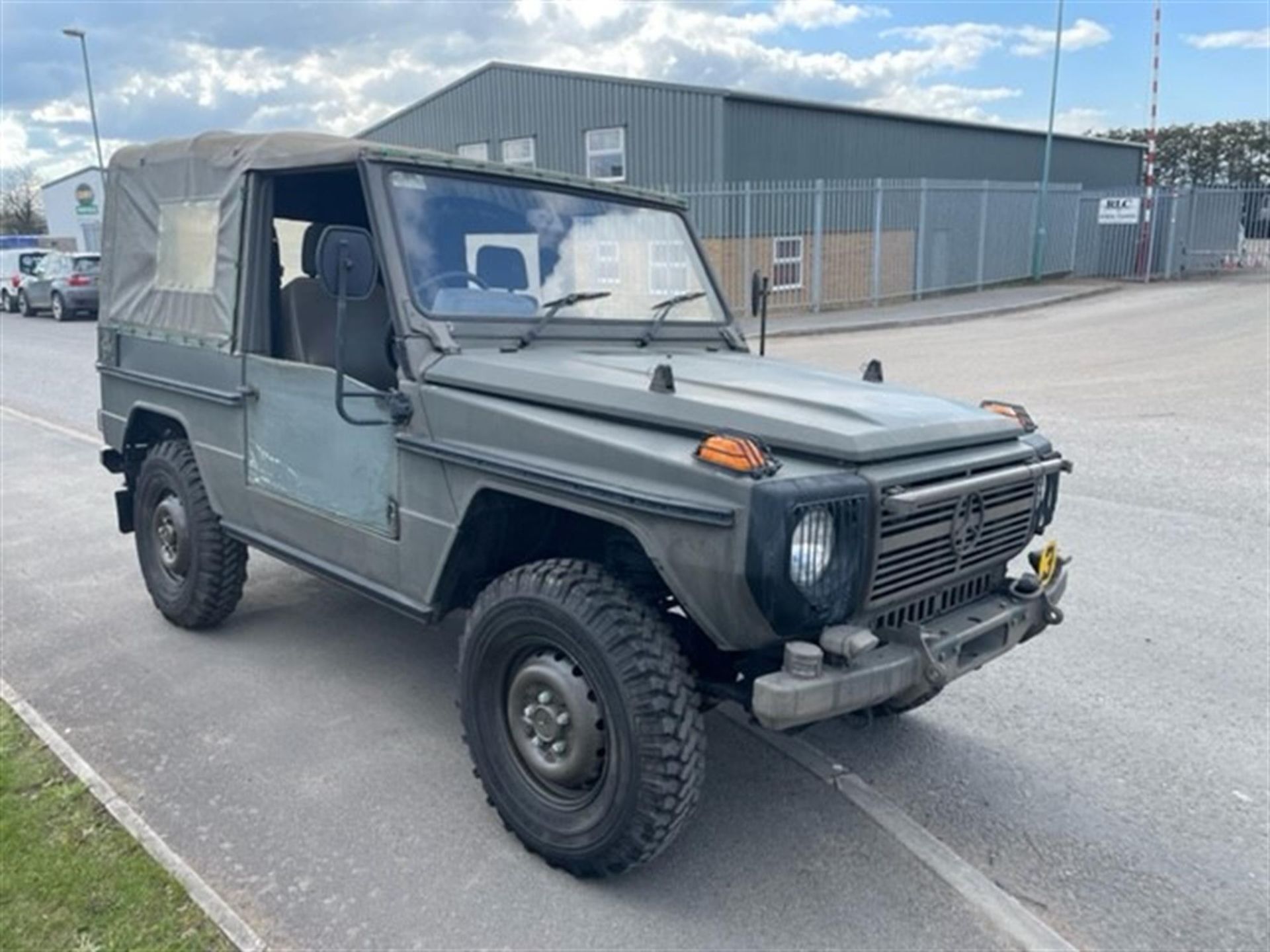 1990 Mercedes-Benz G240 Jeep