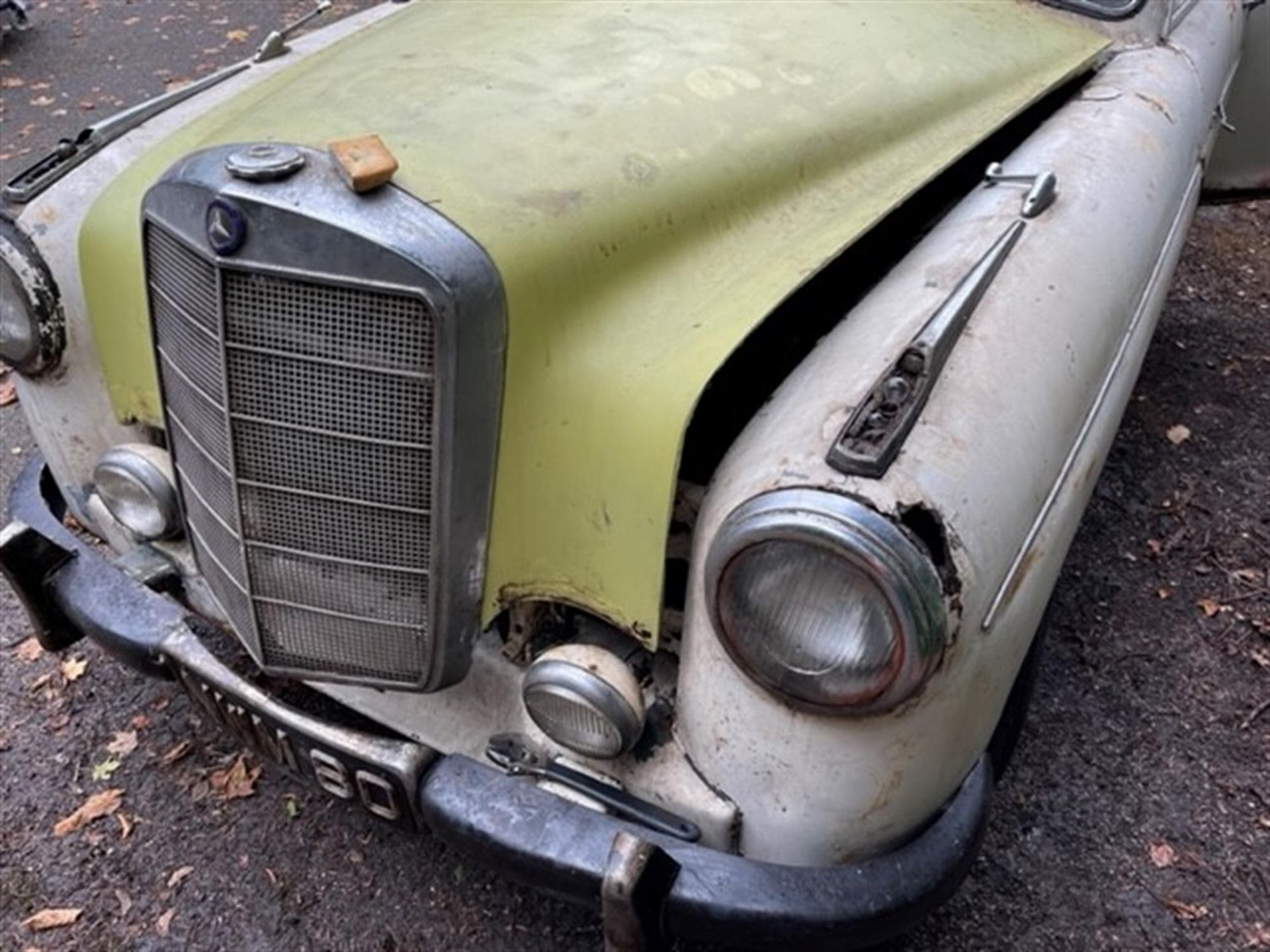 1957 Mercedes 220A Ponton Saloon - Image 10 of 10