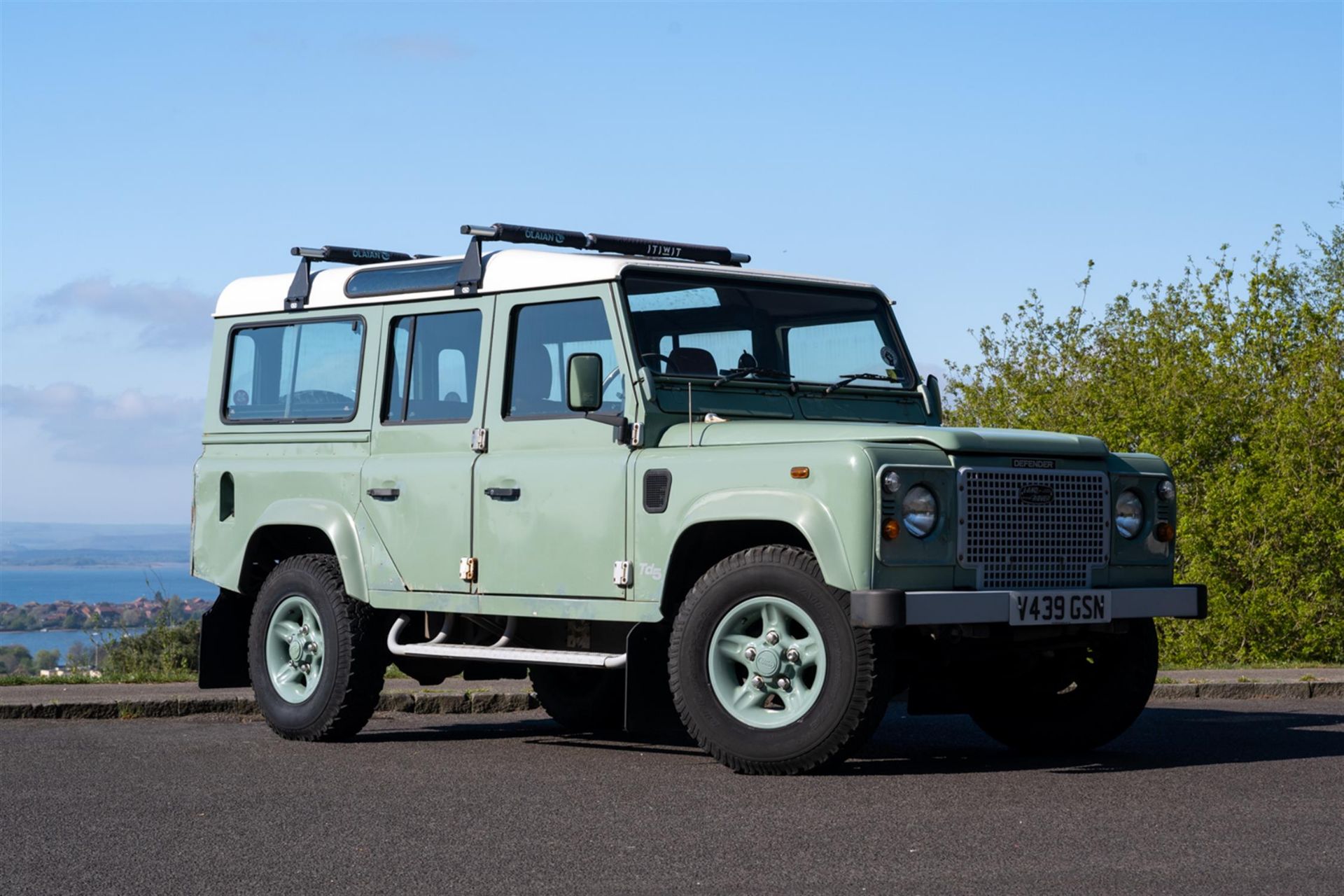 2000 Land Rover Defender 110 County TD5 Heritage