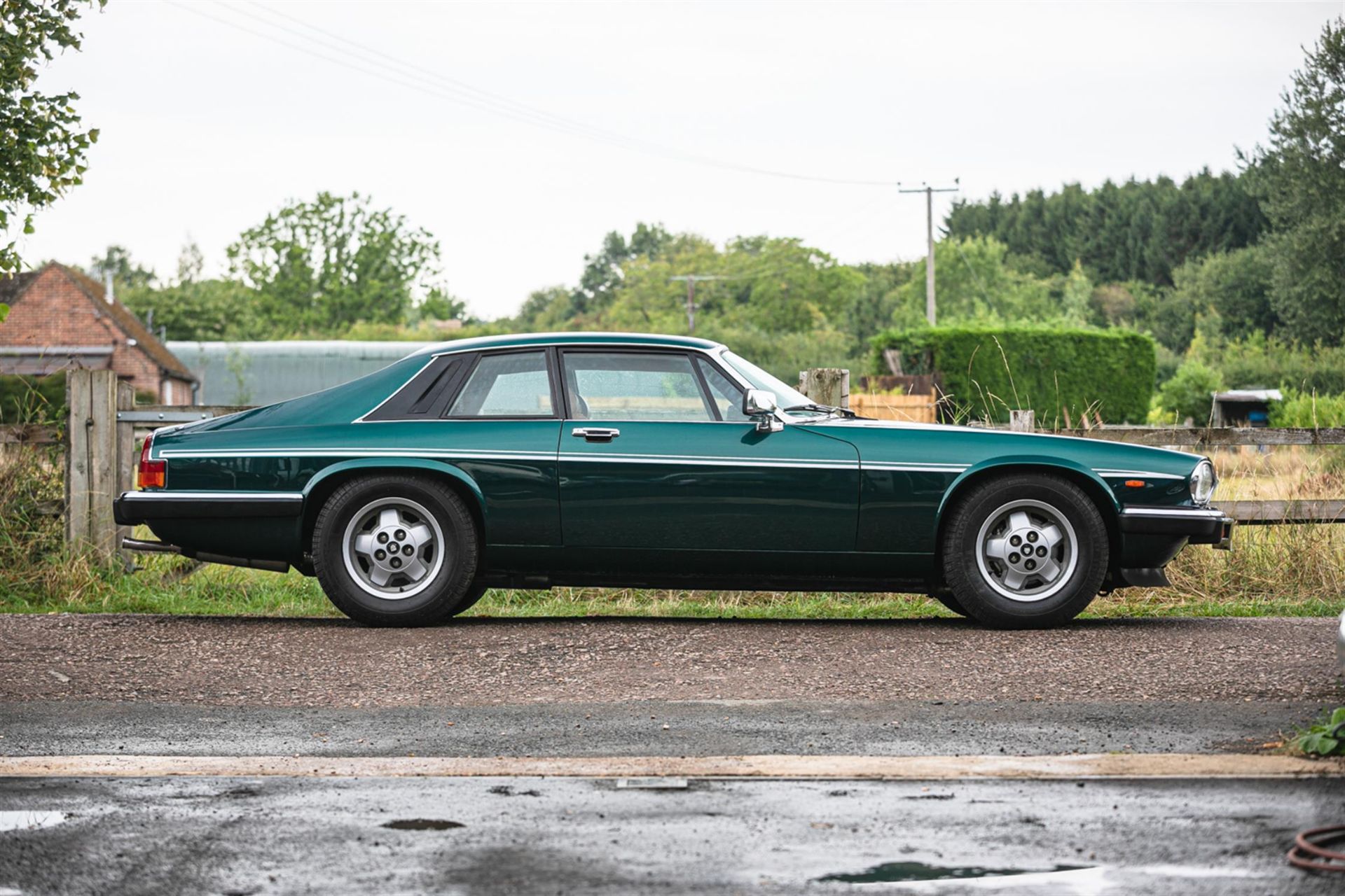 1982 Jaguar XJ-S HE 5.3-Litre V12 Coupé - Image 7 of 10