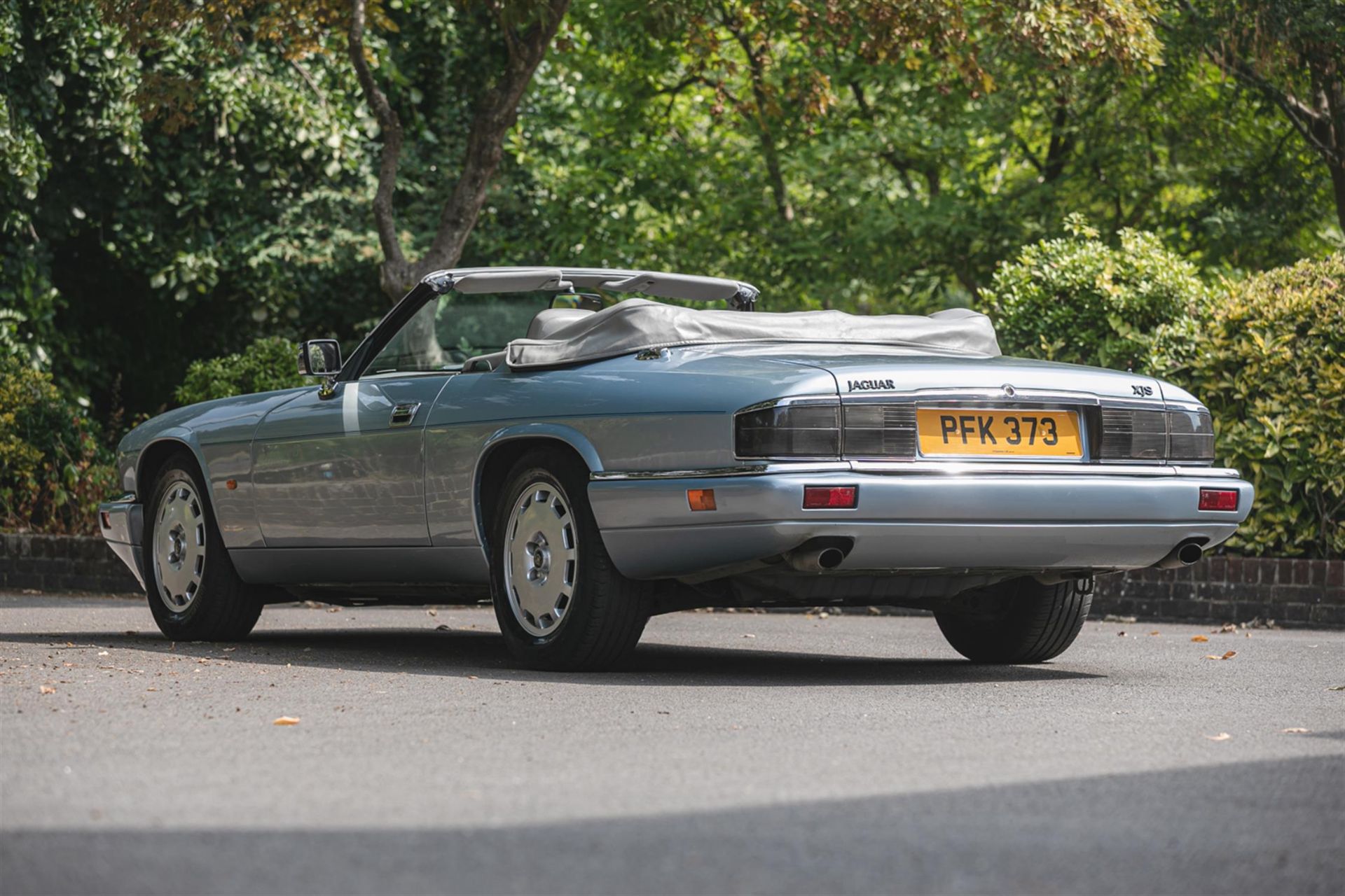 1996 Jaguar XJ-S 4.0-Litre Celebration Convertible - Image 4 of 10