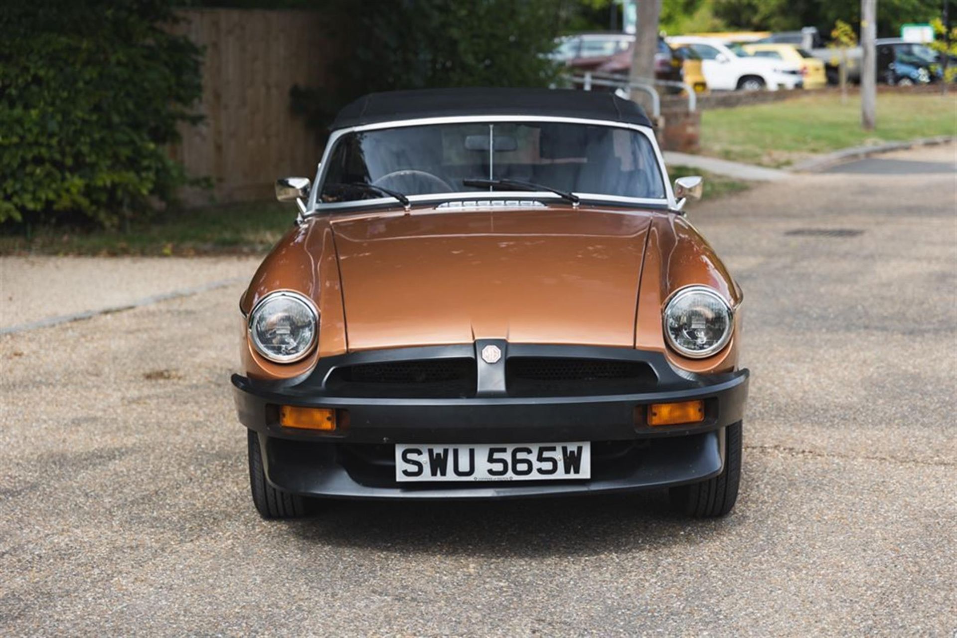 **WITHDRAWN** 1981 MG B LE Roadster - Image 6 of 10