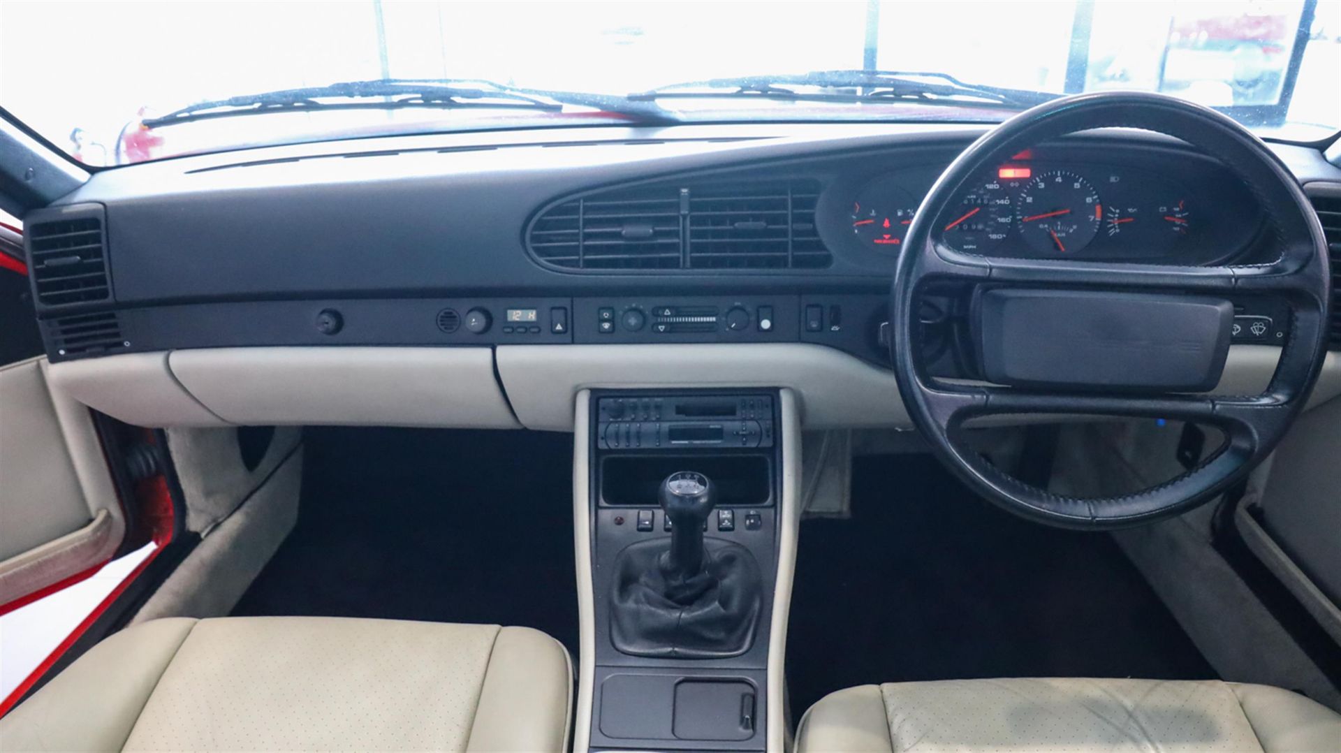 1991 Porsche 944 Turbo Coupé (952) - Image 10 of 10