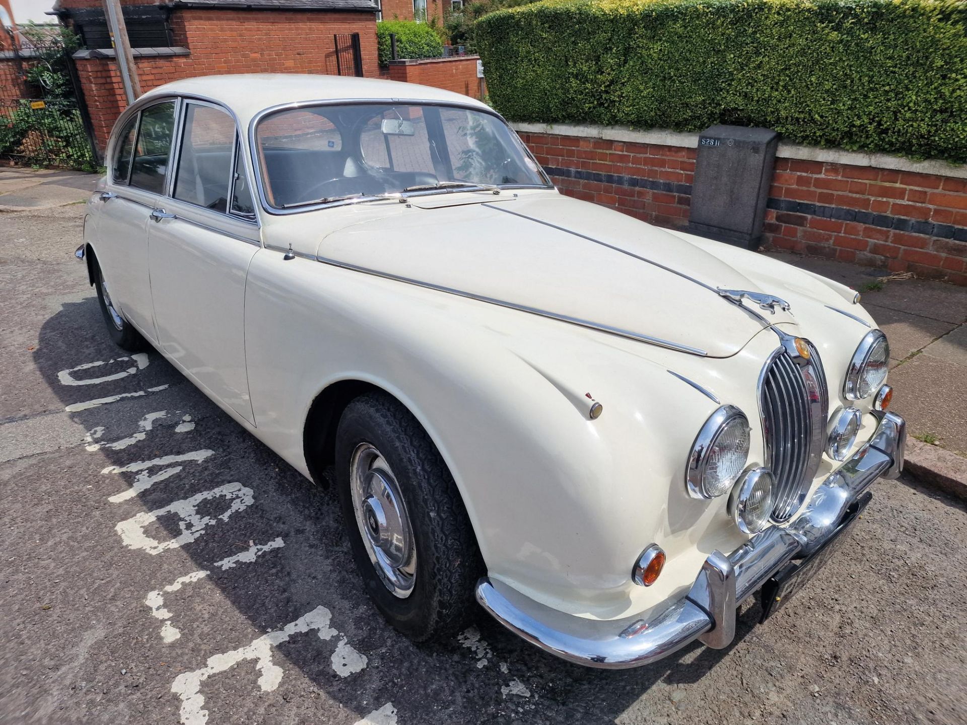 1968 Jaguar 340 Saloon - Image 8 of 10