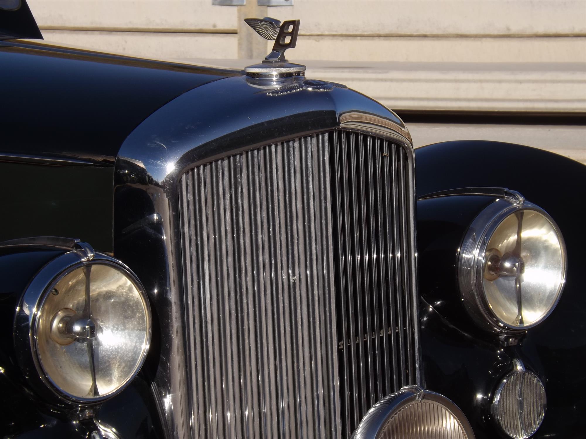 1951 Bentley Mark VI by Freestone & Webb - Image 8 of 10