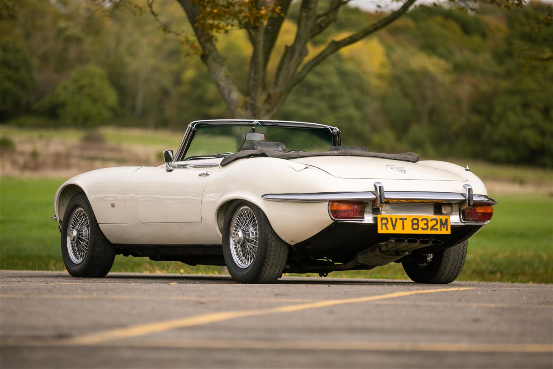 1973 Jaguar E-Type Series 3 Roadster - Image 4 of 10